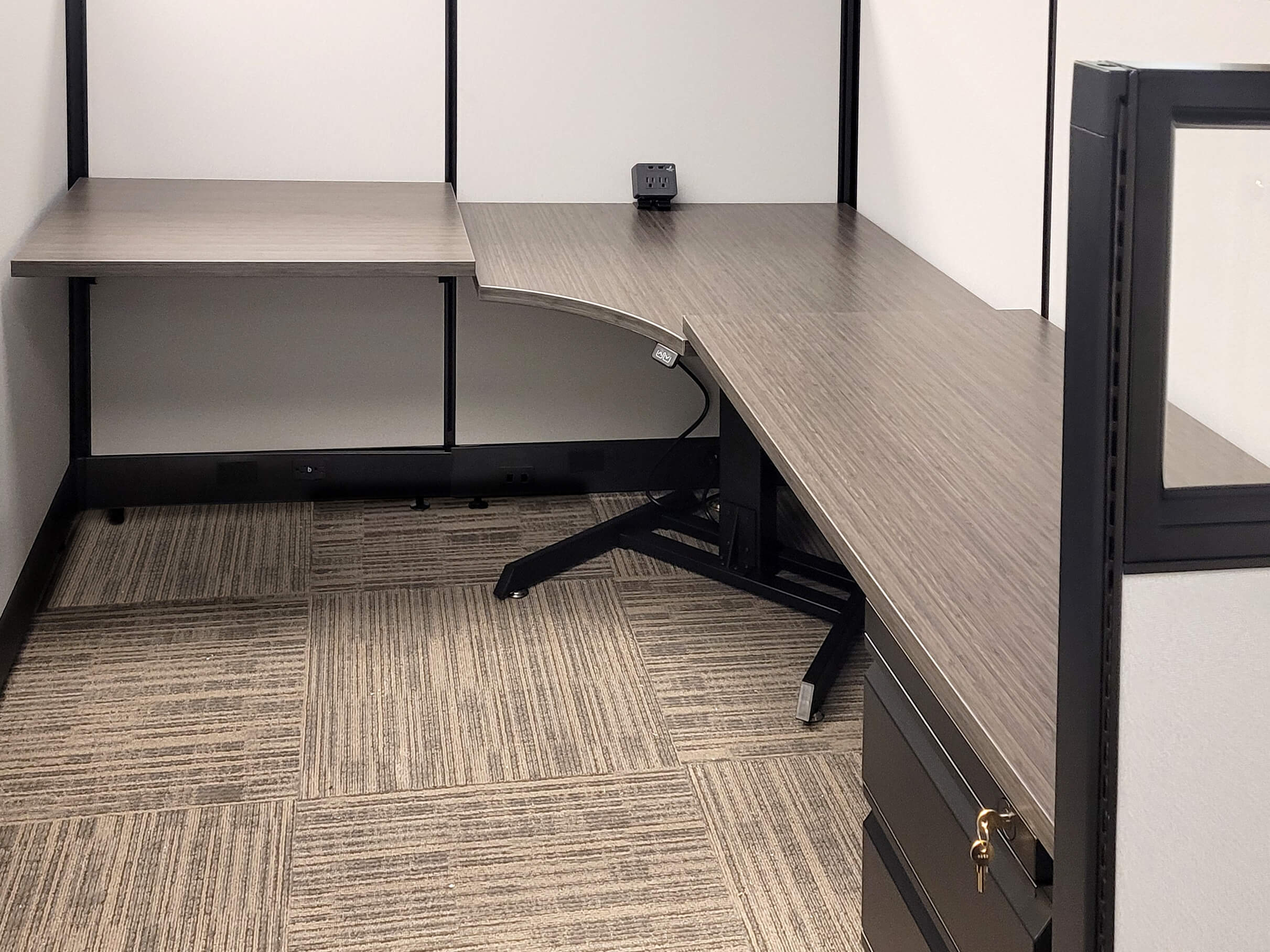 CA office furniture parke4stmo 040123 11 1