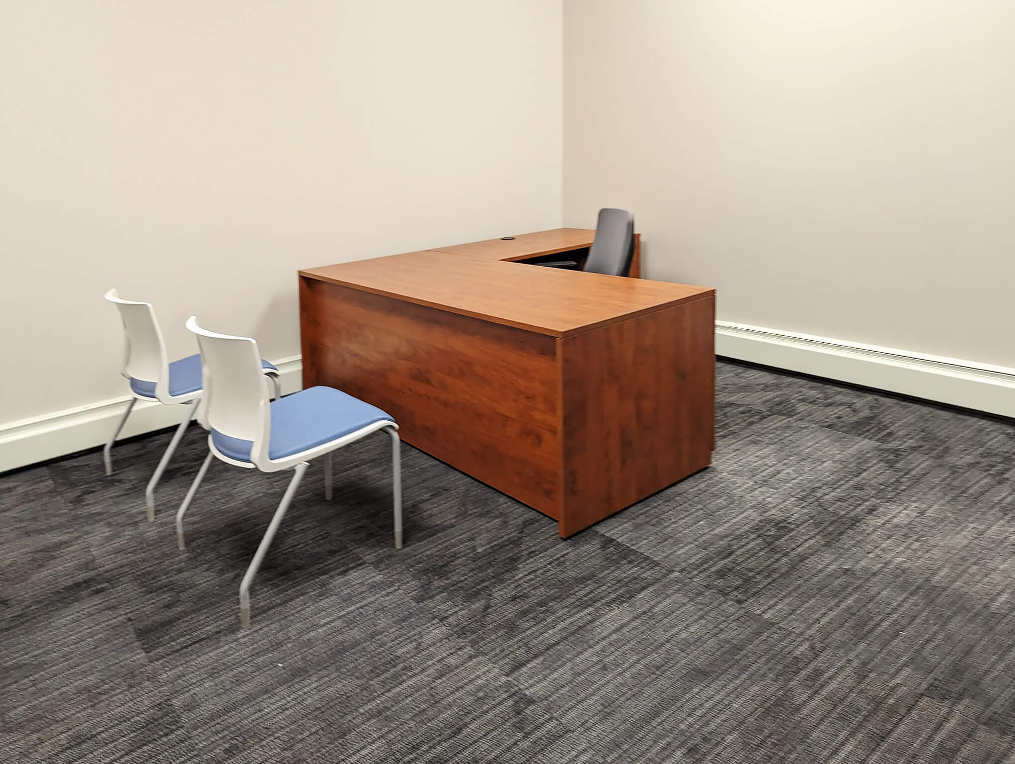 NJ-office-furniture-strat1emmp-030424-03.jpg