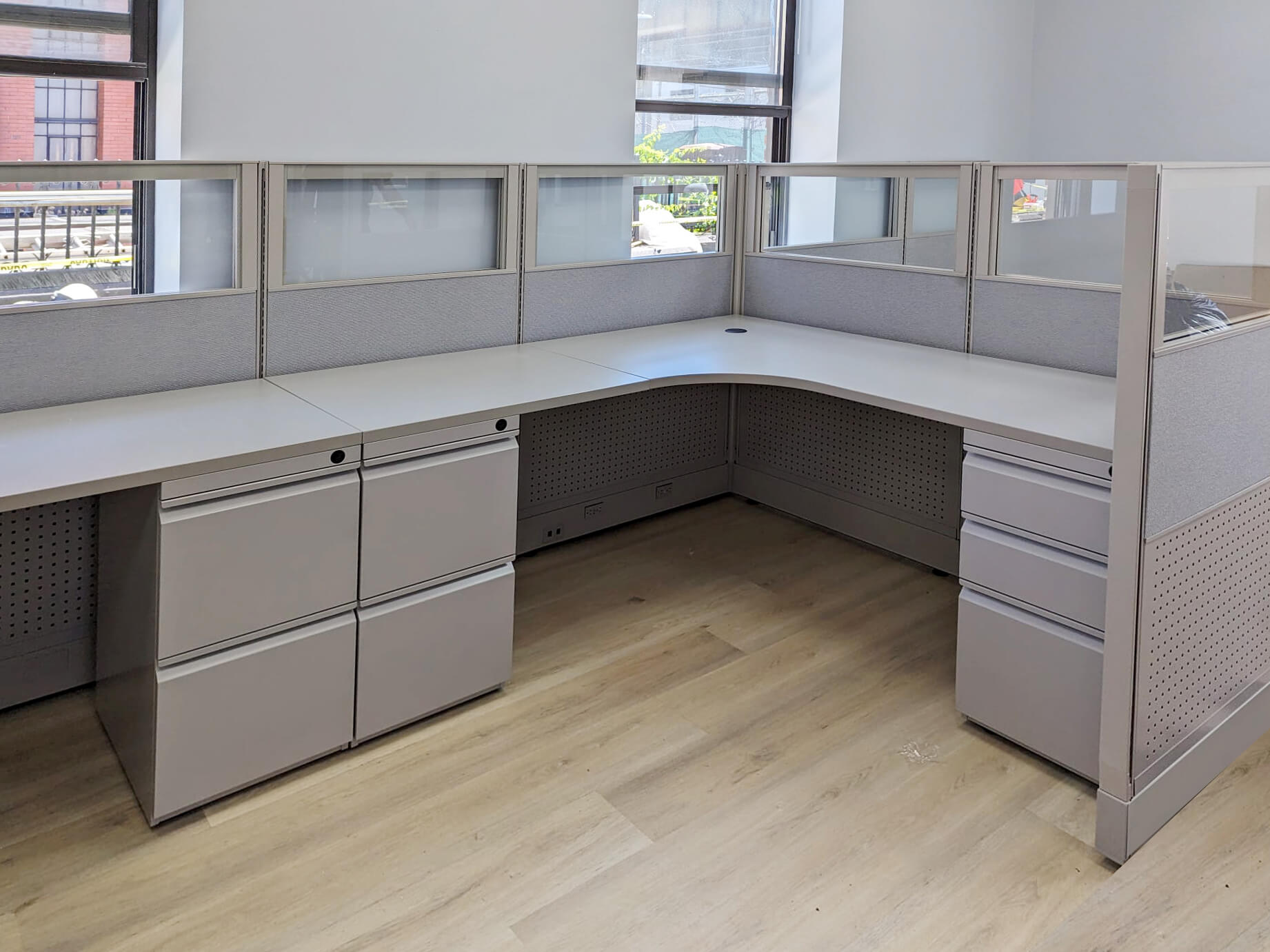 NY office furniture pnpse4mjmp 052824 01 NY office furniture pnpse4mjmp 052824 01