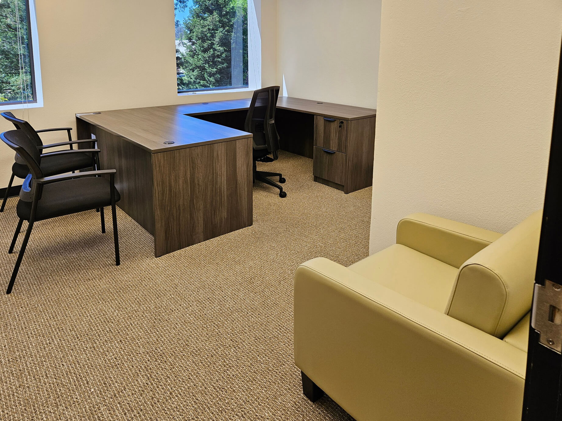 CA office furniture dawse1mzmp 052724 05 CA office furniture dawse1mzmp 052724 05