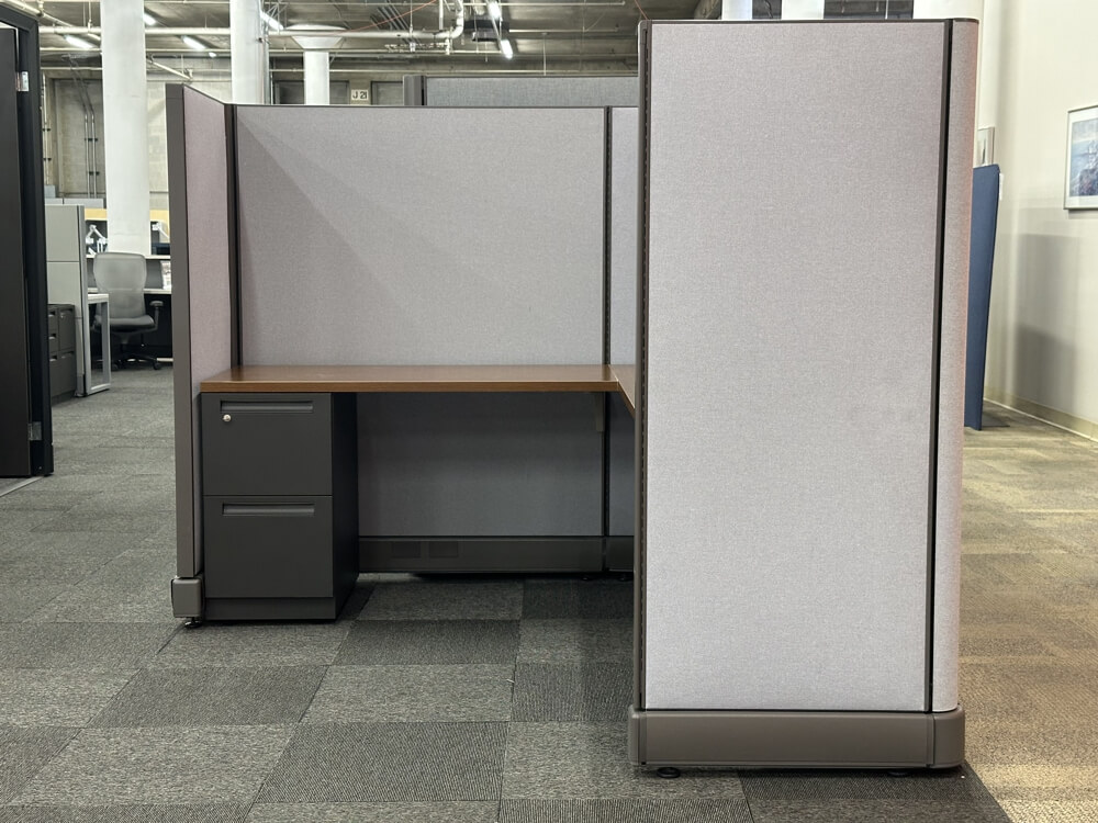 Used herman miller ao2 011426 OFC1 2