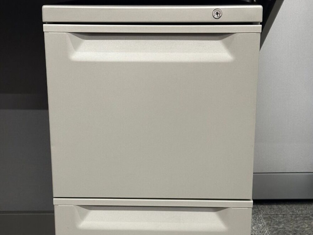 Used herman miller canvas 011326 OFC1 3