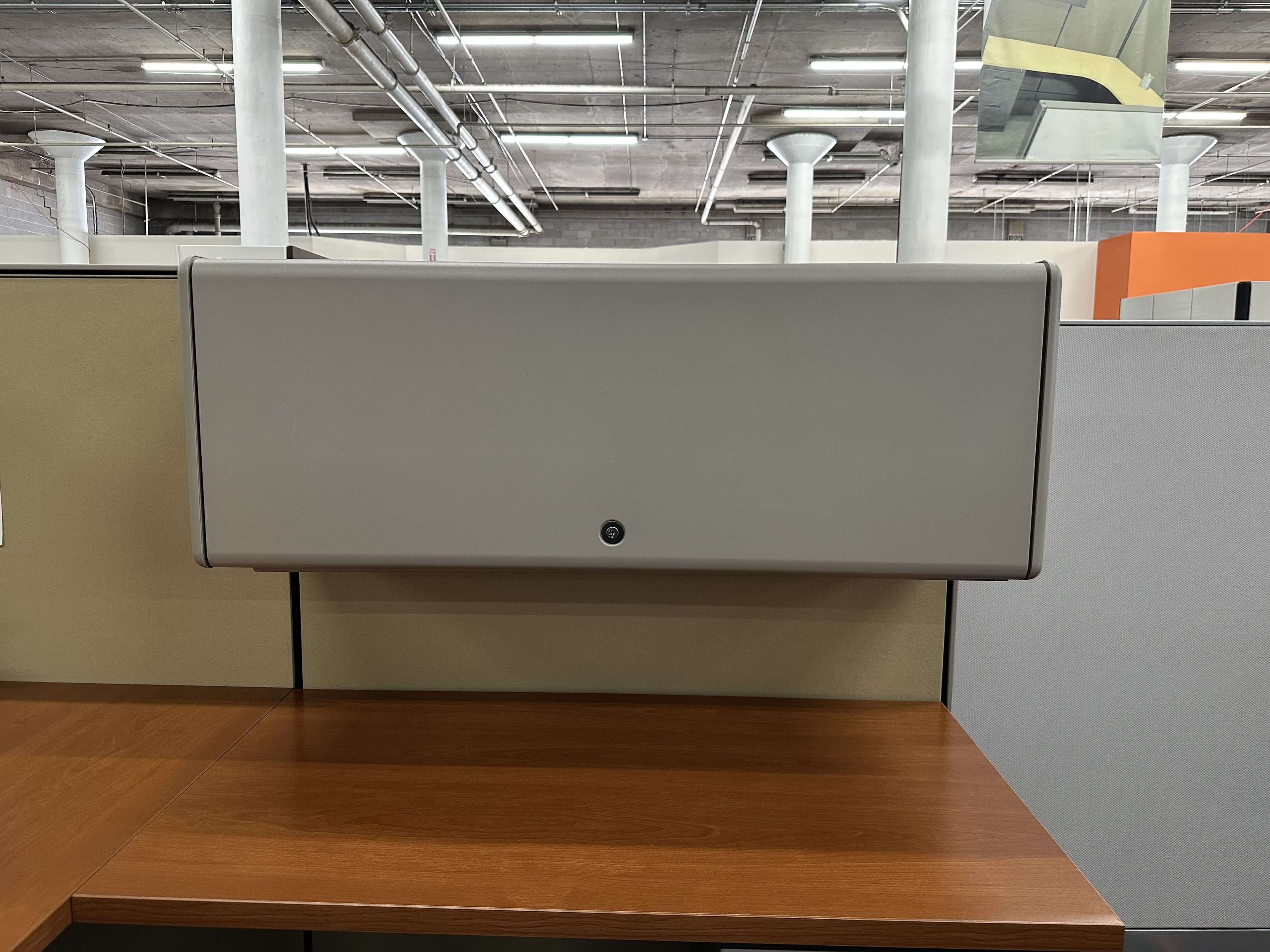 Used herman miller canvas 110325 OFC1 5