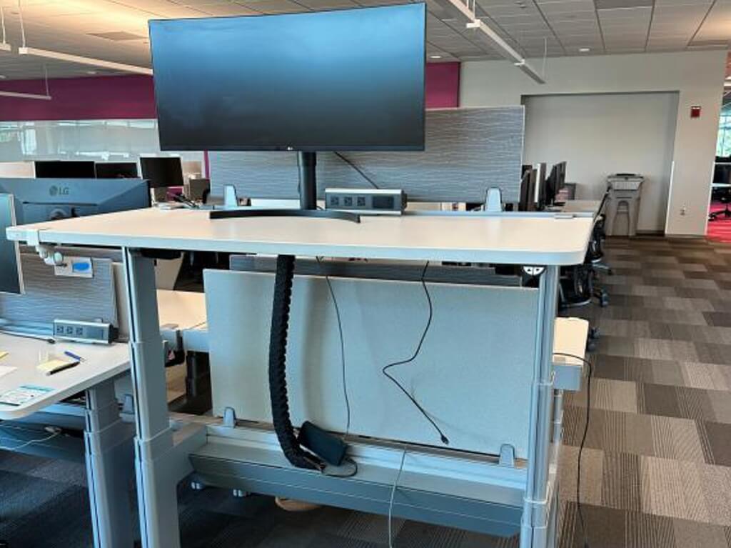 Used steelcase vl2 011926 OFP1 4